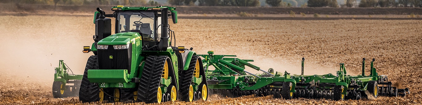 Autonomous 9RX 640 tractor with 2660VT tillage working in the field