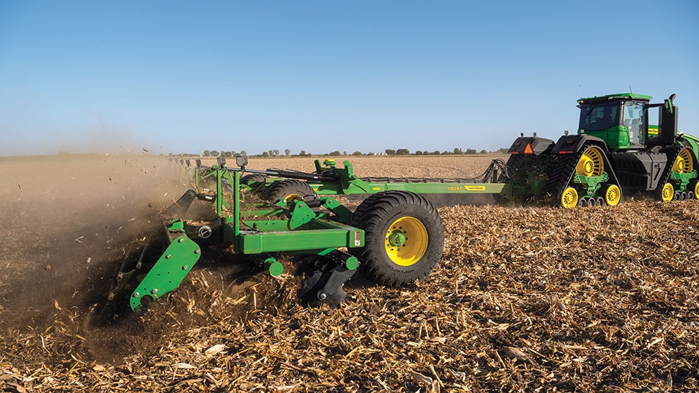 9RX pulling new HSD45 through the field