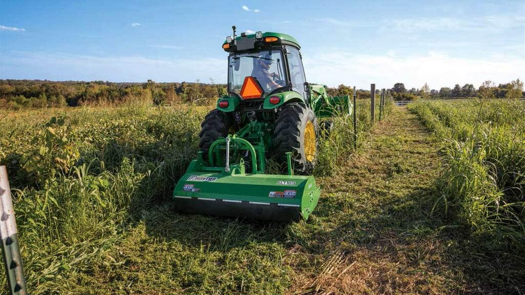 Used Equipment Sprayers working in field