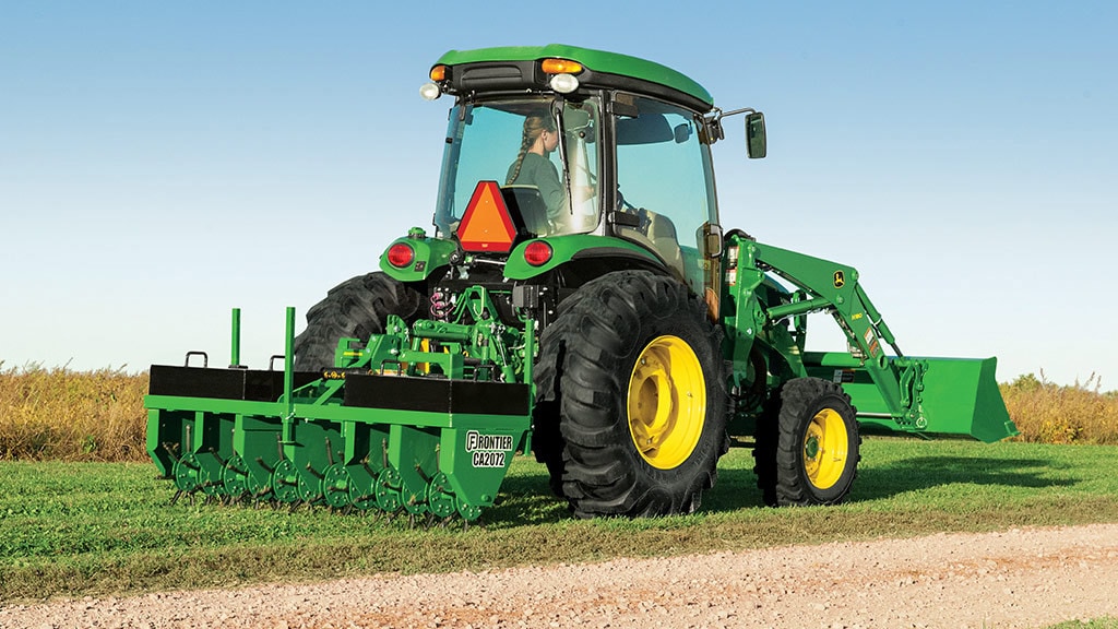 Used Equipment Sprayers working in field