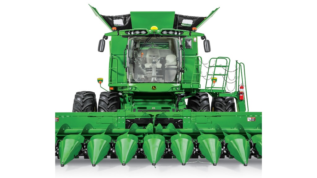 Used Equipment Sprayers working in field