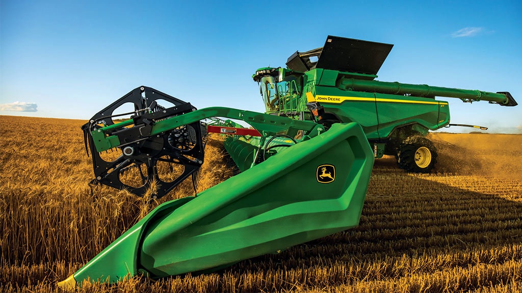 Used Equipment Sprayers working in field