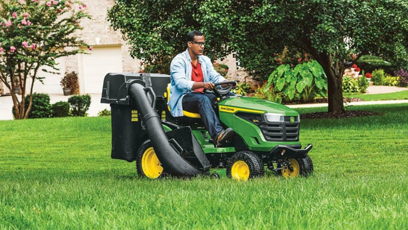 From Reel to Riding: Exploring Different Lawn Mower Options by