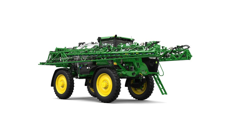 Studio rendering of 616R Sprayer. (3rd thumbnail)