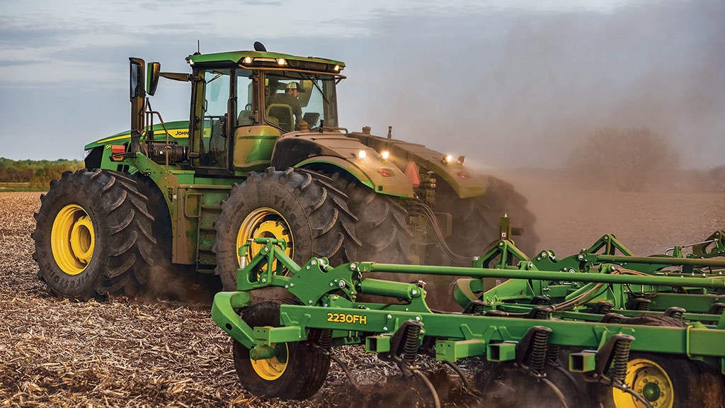 Used Equipment Sprayers working in field