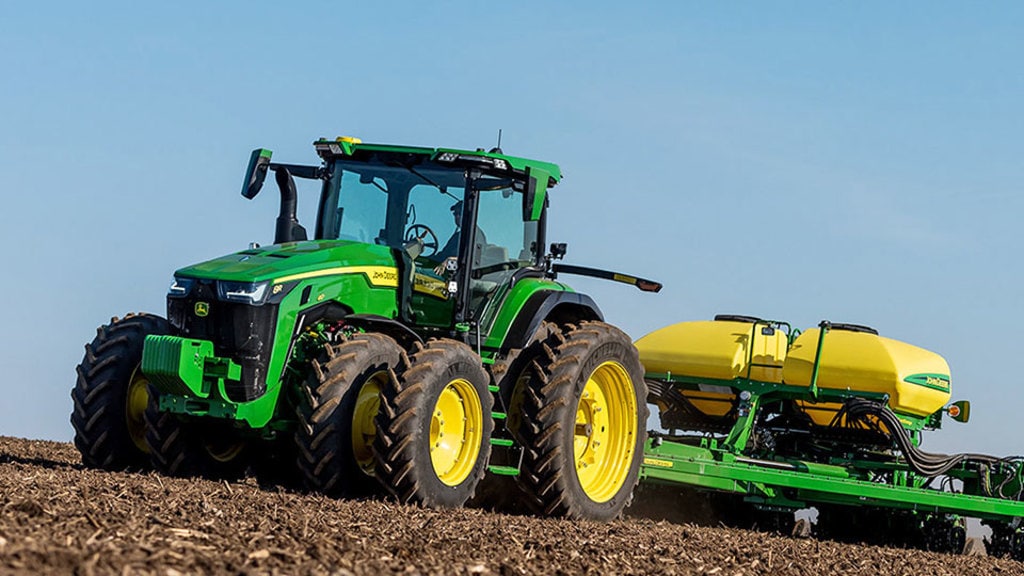Used Equipment Sprayers working in field
