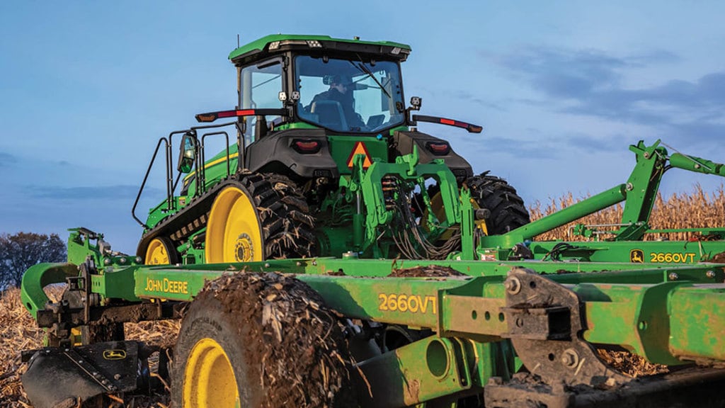 Used Equipment Sprayers working in field
