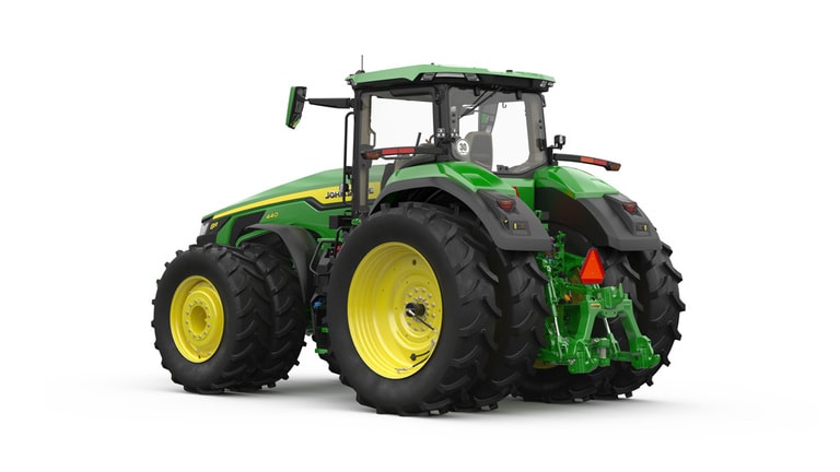 Studio image of Rear-Left facing 8R 440 Tractor (5th thumbnail)
