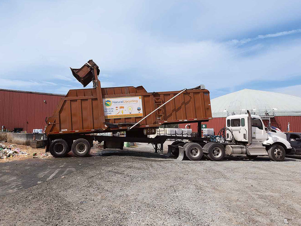 Natural Upcycling truck in action